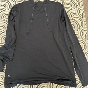 Mens lululemon large shirt. Like new.